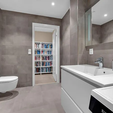 Apartman The Arctic Urban Haven *