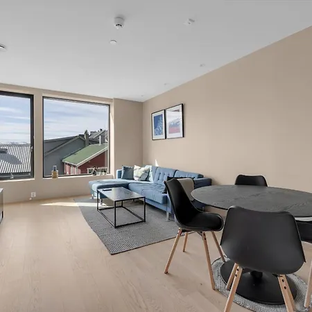 דירה The Arctic Urban Haven *